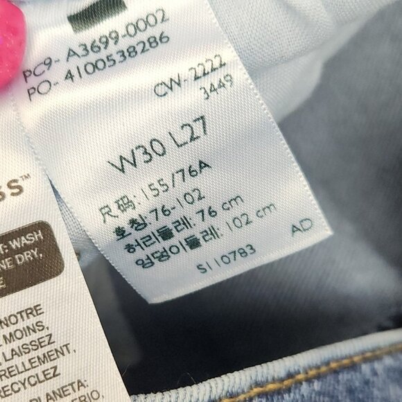 Levi's Silver Tab Jeans Women's 30 Mom Jean High Rise Cropped Blue Denim Pants - Picture 10 of 11